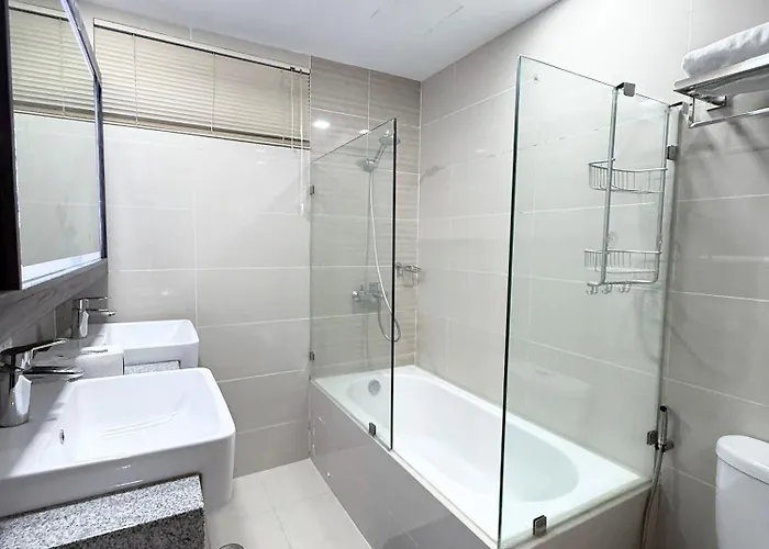 Holiday home Cozy With Private In Vibrant Taguig